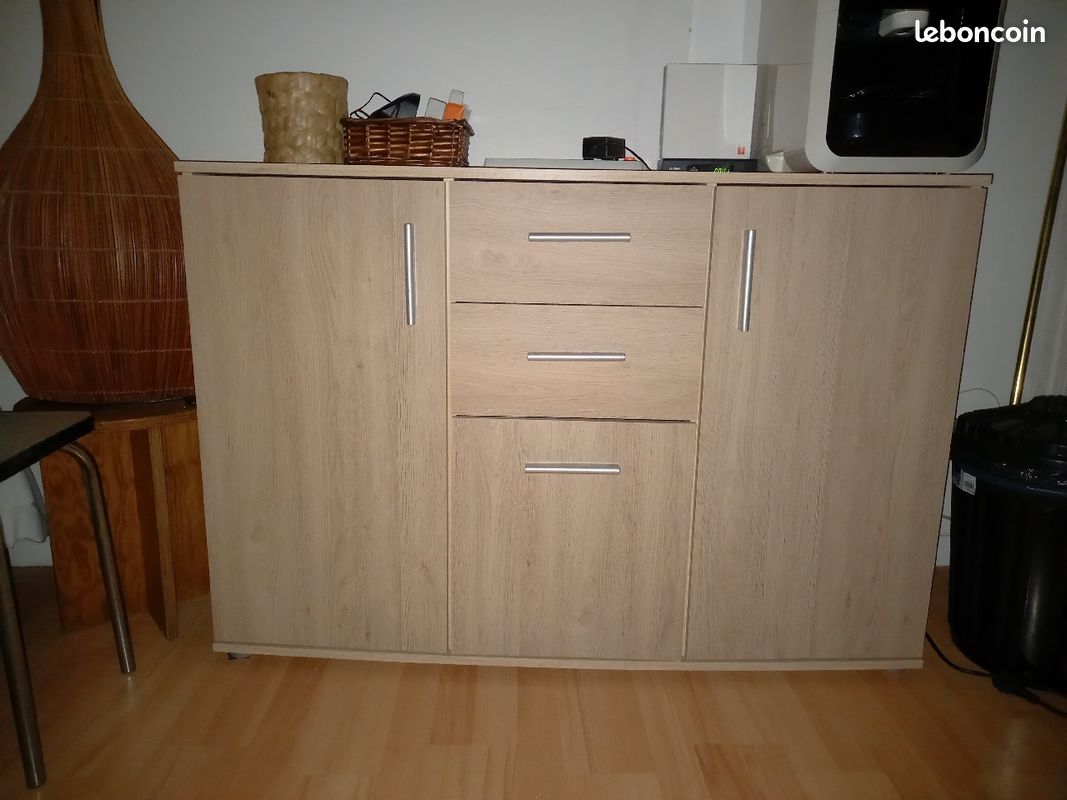 Buffet enfilade (image 1)