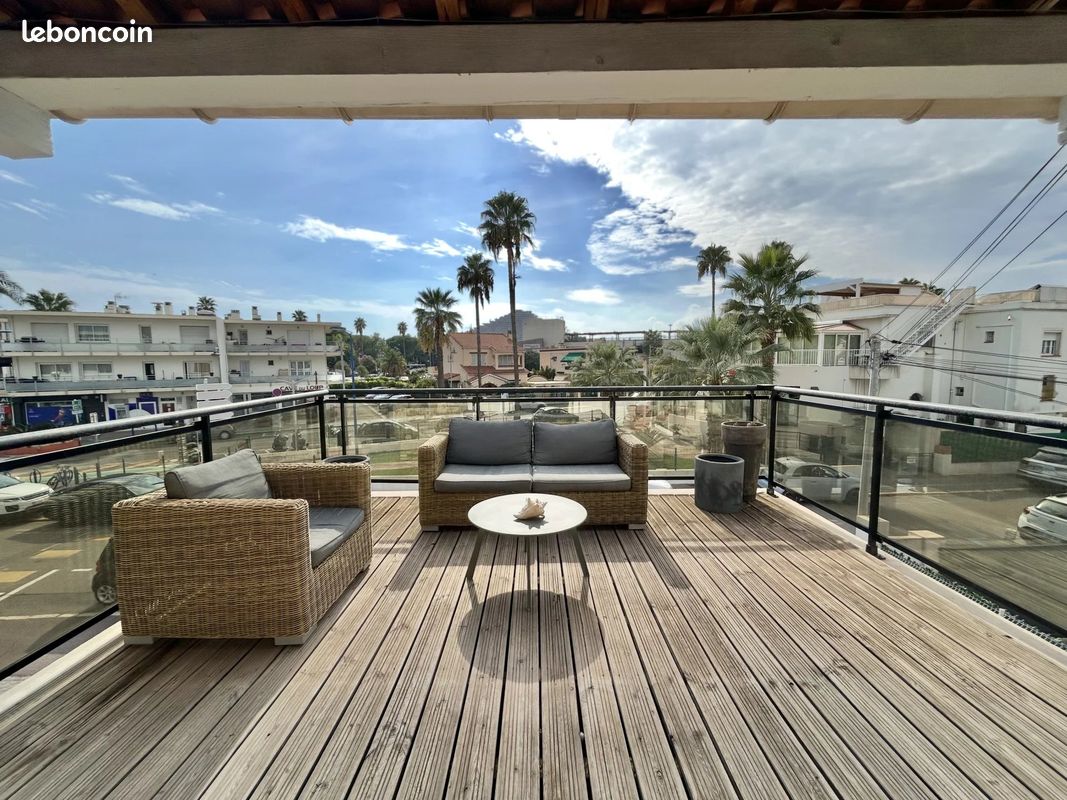 Appartement 4 pièces 101 m² · à Villeneuve-Loubet · 101 m² · 650 000 €