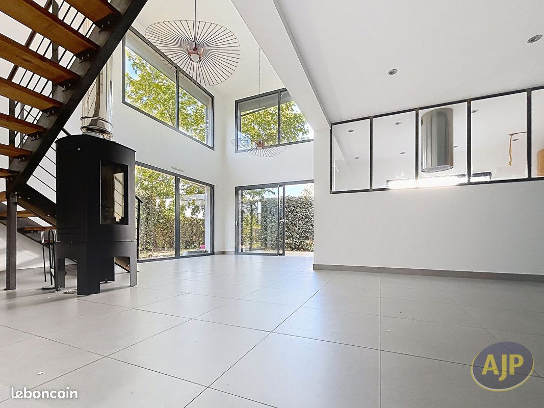 Maison 7 pièces 163 m² à Saint-Herblain