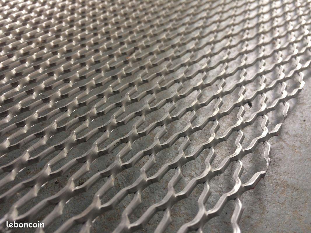 Grille alu 30x100cm (image 1)