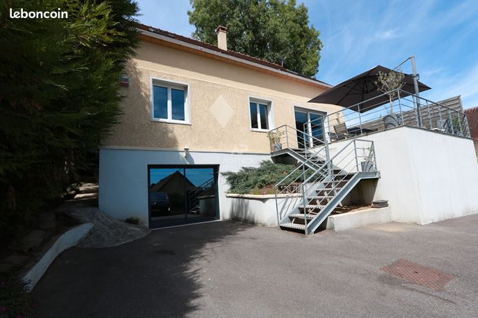 Maison 7 pièces 137 m²