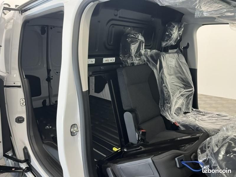 Opel Combo Cargo M Diesel 130ch automatique Tech Extenso (image 9)