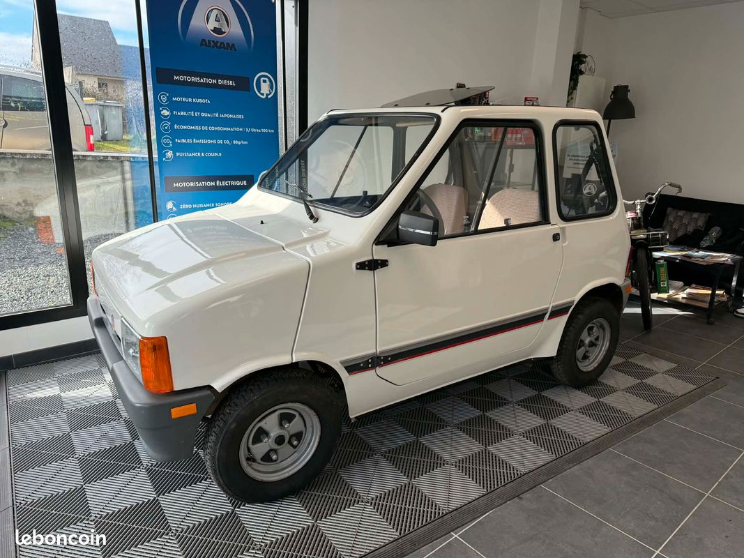 Microcar 300 Glx Collection 2000 kms 1988 (image 1)
