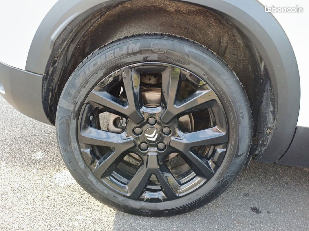 CITROEN C5 Aircross PureTech 130 S&S EAT8 Shine Pack (image 9)