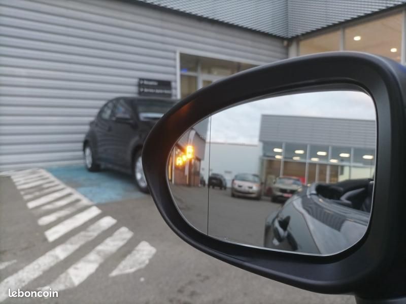Mazda MX-5 1.5 SKYACTIV-G 132ch Exclusive-Line Euro6e (image 28)