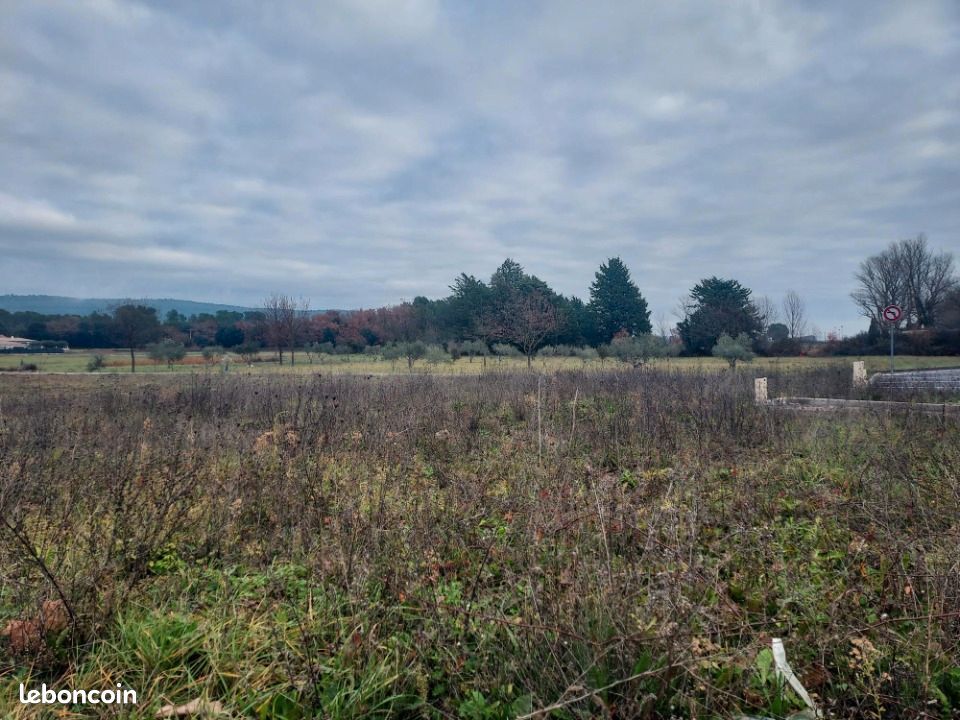 Terrain 442 m² Brignoles · 129 000 €