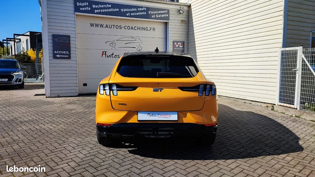 Ford mustang mach-e extended range 99 kwh 487 awd gt / audio b&o / toit pano / 4×4 (image 3)