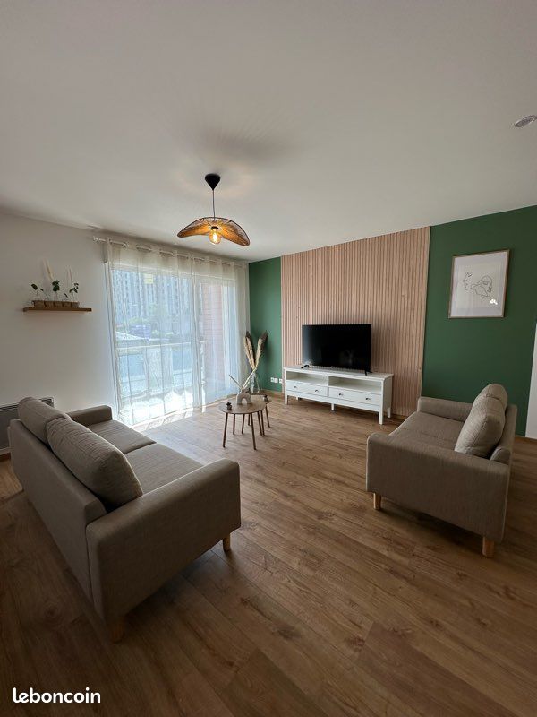 Appartement 6 pièces 111 m² · à Chartres · 111 m² · 550 €/mois