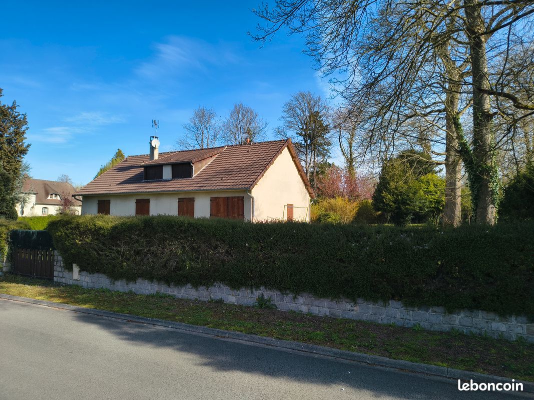 Maison 7 pièces 189 m² · à Fayet · 189 m² · 349 000 €