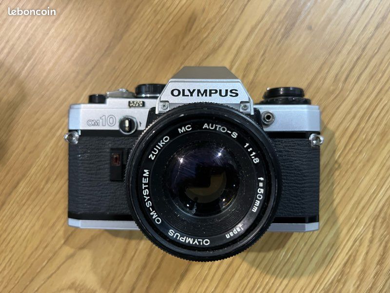 Presque comme neuf] Appareil photo reflex Olympus OM-10 avec