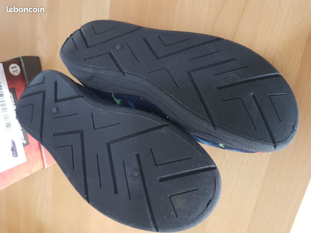 Chaussons Jurassic World P31 (image 3)