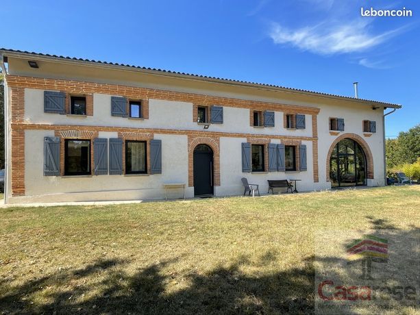Maison 14 pièces 250 m²