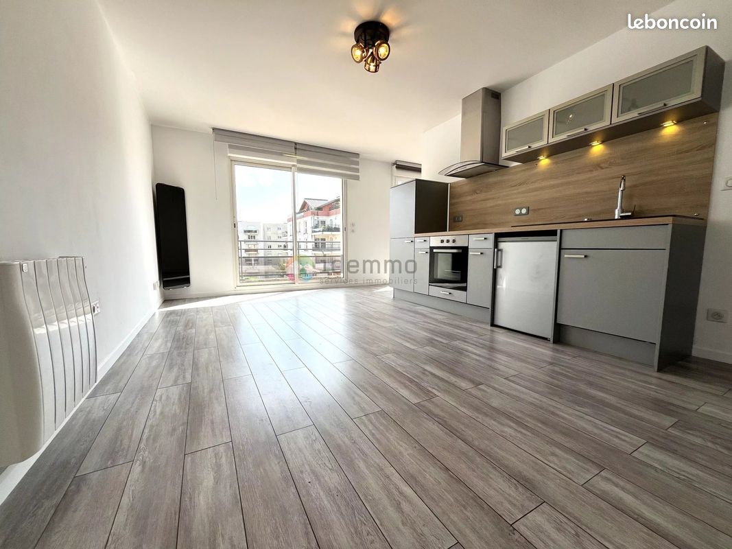 Appartement 1 pièce 34 m² · à Metz · 34 m² · 690 €