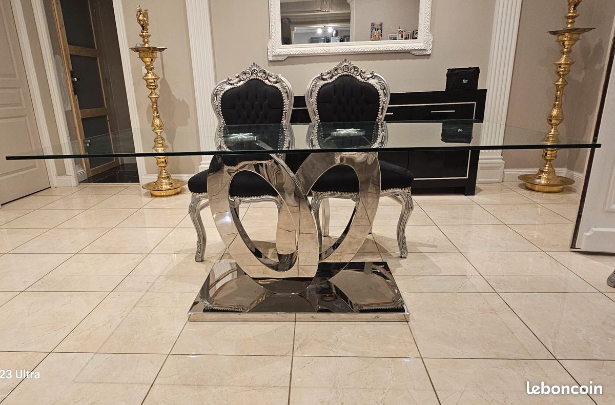 Table en verre et chaise royale (image 2)
