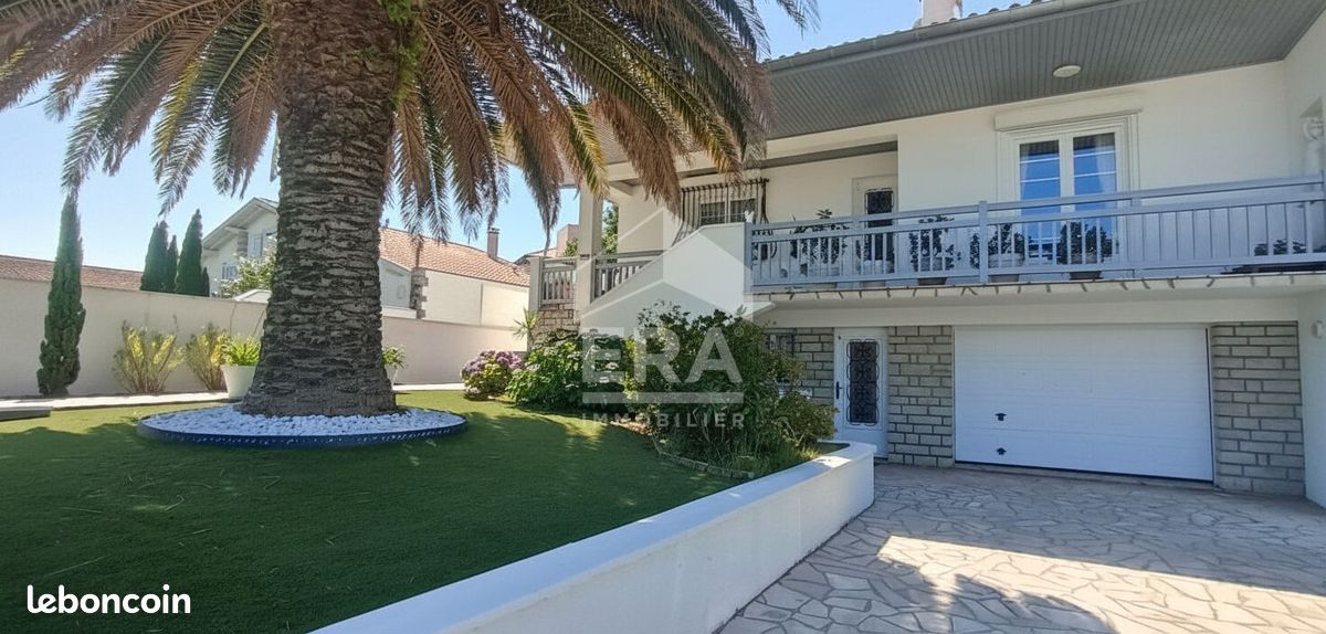Maison 7 pièces 214 m² · à Anglet · 214 m² · 1 000 000 €