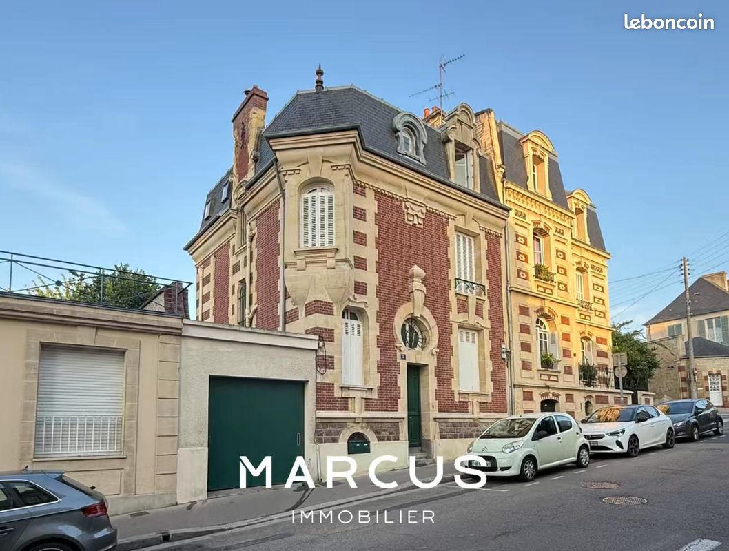 Maison 7 pièces 200 m² · à Caen · 200 m² · 932 000 €