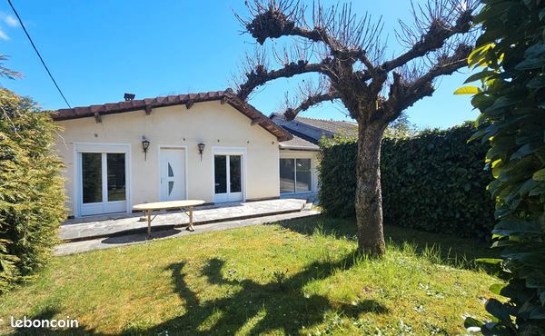 Maison 3 pièces 79 m² · à Belley · 79 m² · 725 €/mois