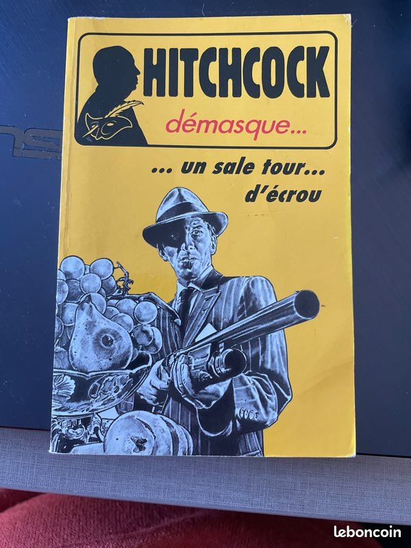 Livre hitchcock démasque « un sale tour » (image 2)