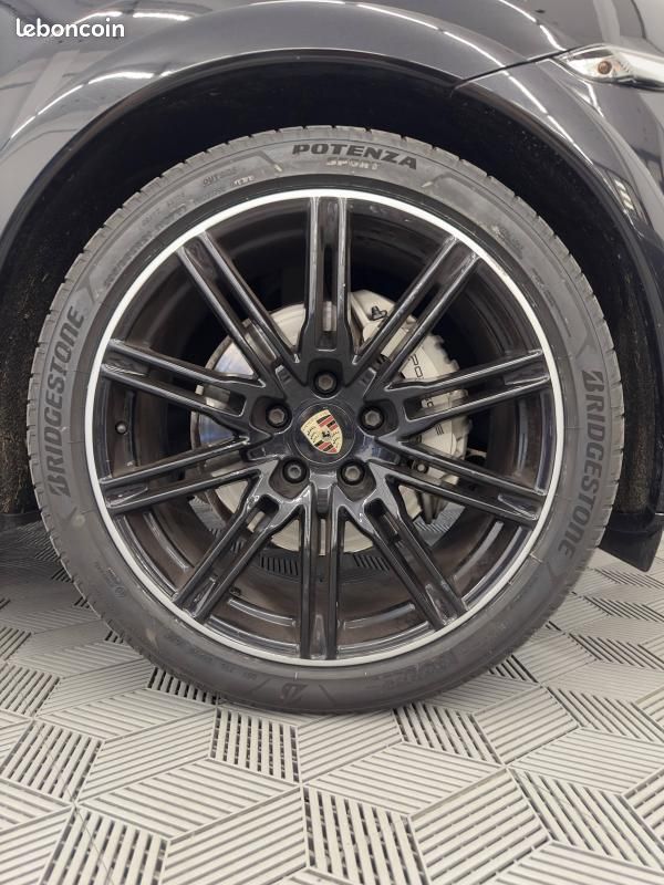 Porsche Cayenne II (958) S V8 400ch 2012 Entretien complet 3eme main (image 20)