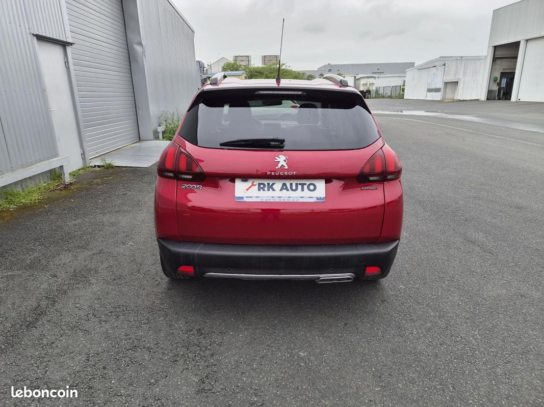 PEUGEOT 2008 1.2i PureTech 12V S&S - 110 GT Line PHASE 2 (image 5)