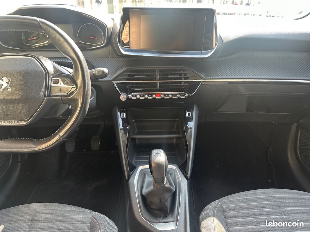 PEUGEOT 208 BUSINESS Active Business ( SUIVIE UNIQUEMENT PEUGEOT + Distribution effectuée ) (image 14)