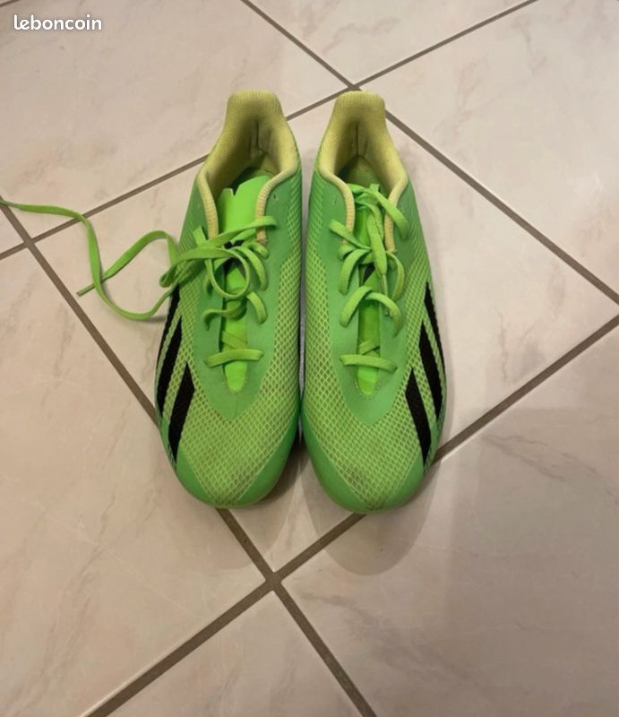 Chaussures de foot Adidas (image 2)