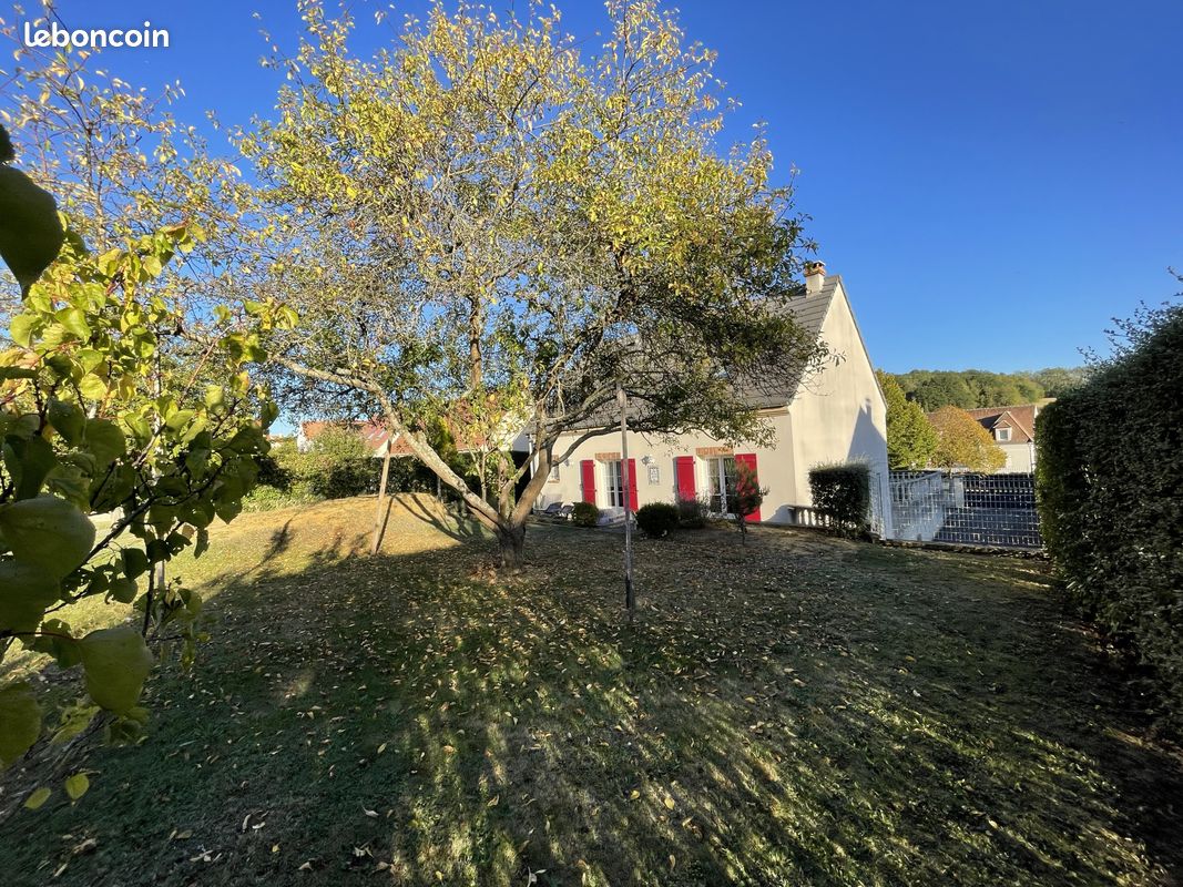 Maison 6 pièces 117 m² · à Compiègne · 117 m² · 345 000 €