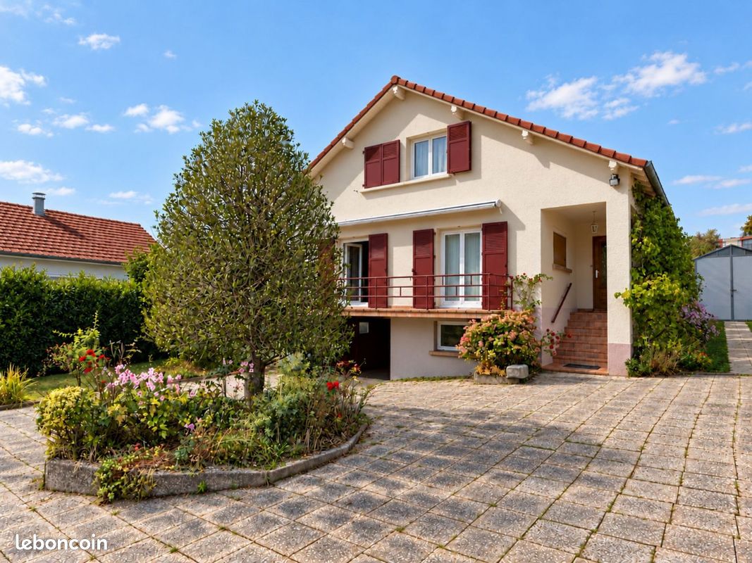 Maison 6 pièces 134 m² · à Delle · 134 m² · 178 000 €
