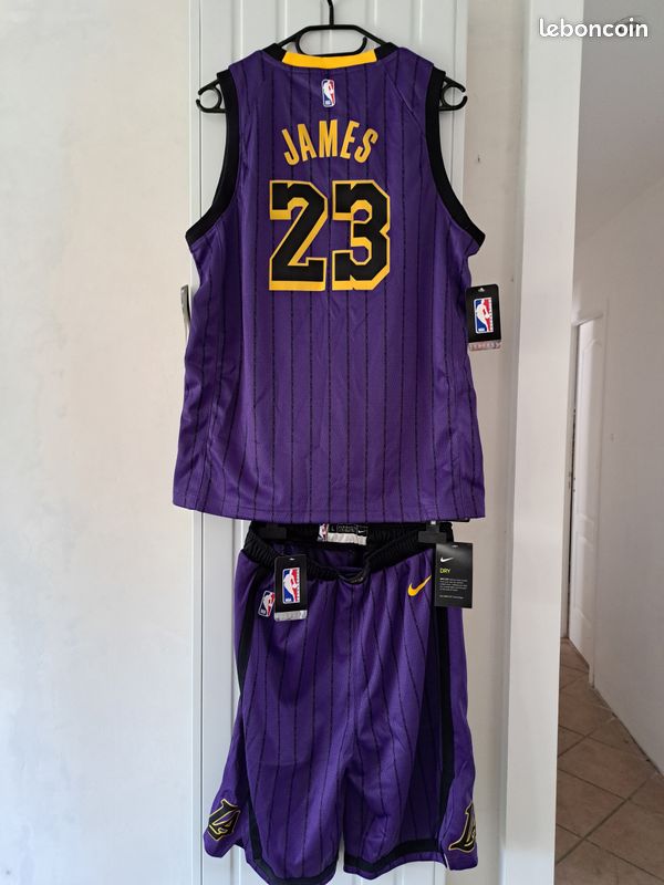 Basket Ensemble Lebron James Lakers Ensemble Lebron James Nike