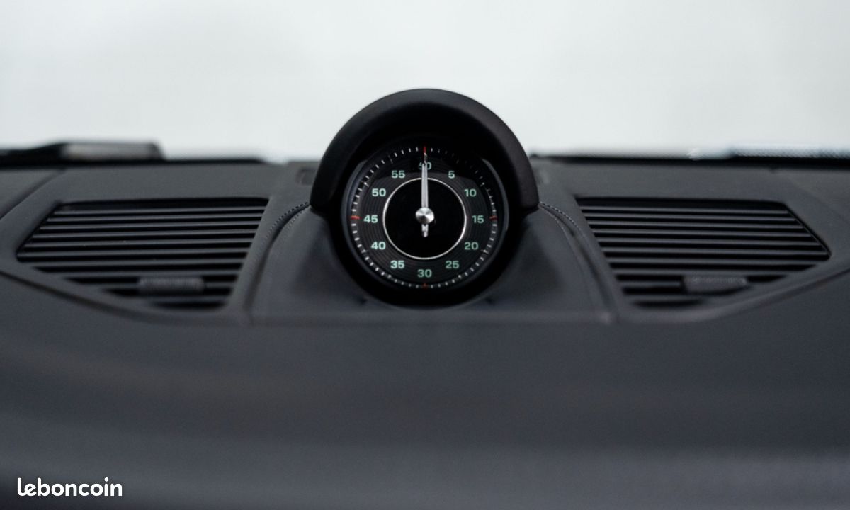 Porsche 911 TYPE 992 Sport Classic 3.7 550 – 1°MAIN Française Malus Payé / Burmester / Cam. 360° / TVA LOA / 2933E/Mois (image 26)