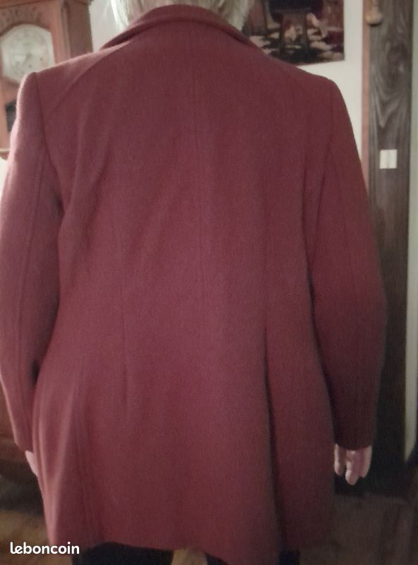 Longue veste grenat taille 42 (image 5)