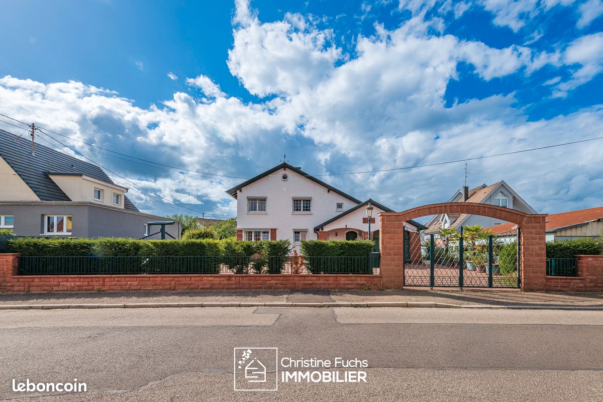 Maison 9 pièces 235 m² · à Haguenau · 235 m² · 599 000 €