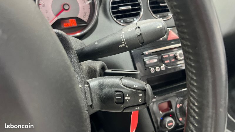 Peugeot 308 CC 2.0 HDI136 FAP ROLAND GARROS II (image 20)
