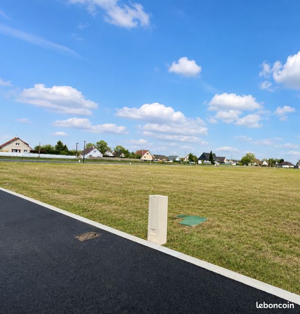 Terrain 577 m² · à Petiville · 64 500 €