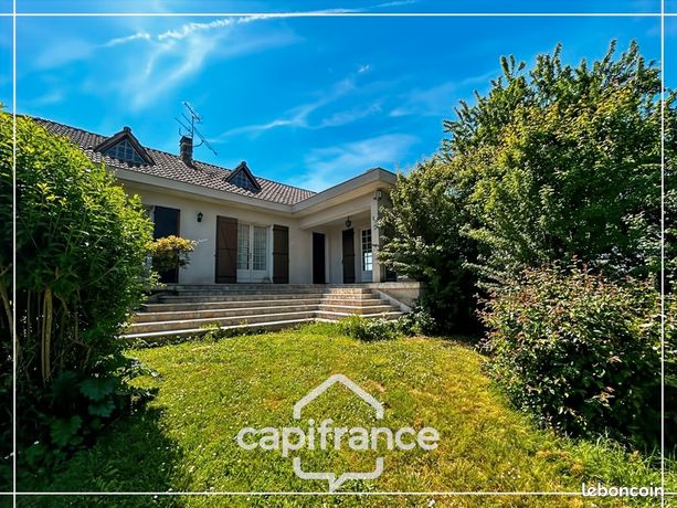 Propriété 5 pièces 170 m²