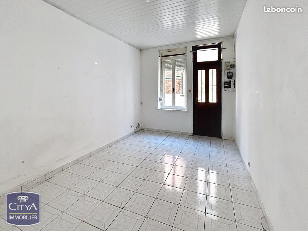 Maison 4 pièces 81 m² · à Saint-Quentin · 81 m² · 49 000 €