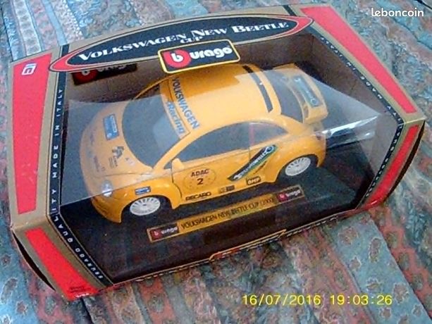 Burago 1/18 Volkswagen New Beetle Cup 2000 Orange - Bon état, En Boîte