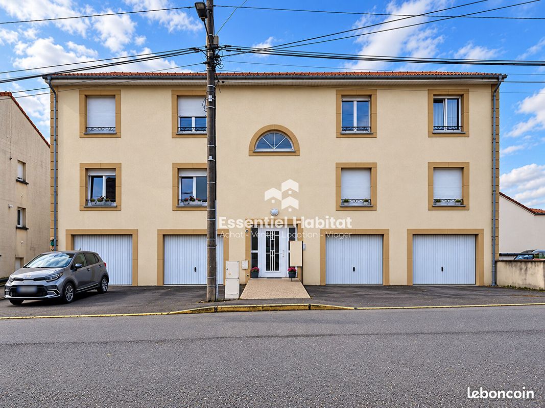Immeuble 430 m² · à Audun-le-Roman · 430 m² · 745 000 €