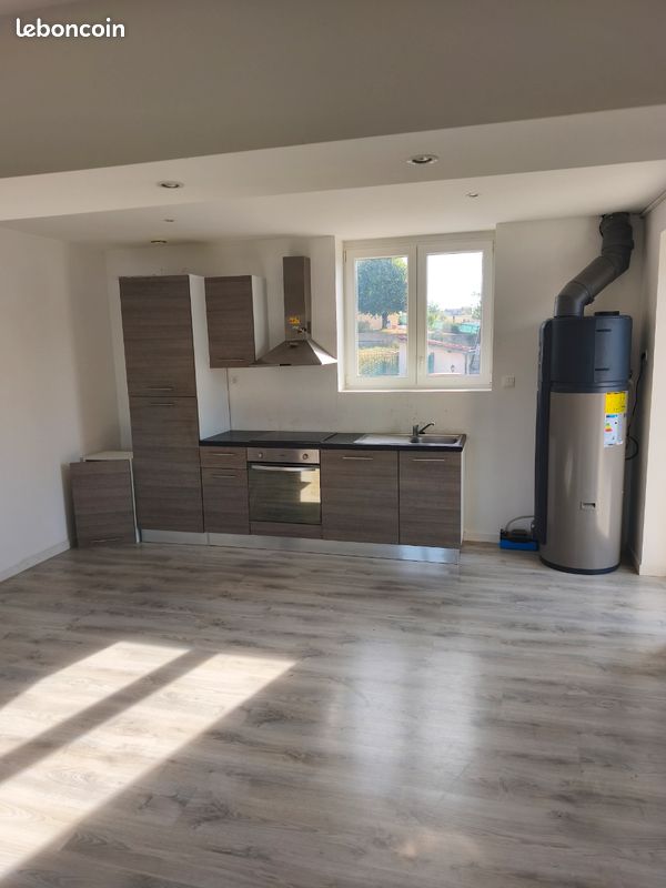 Appartement 4 pièces 77 m² · à Unieux · 77 m² · 660 €/mois