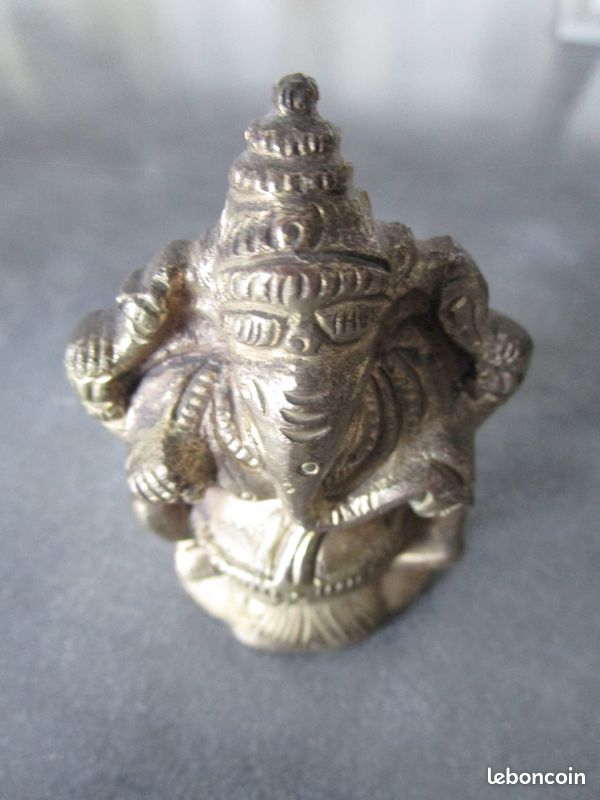 Ganesh statuette dorée (image 4)