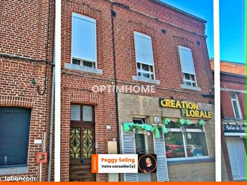 Maison 14 pièces 197 m² · à Wignehies · 197 m² · 168 000 €