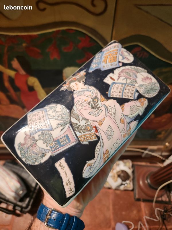 Superbe boîte. En céramique chinoise (image 1)