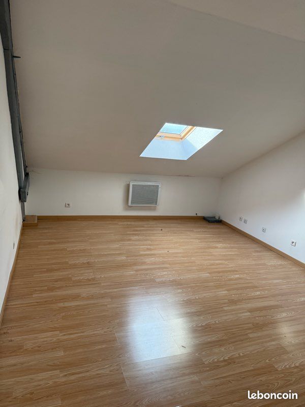 Appartement 1 pièce 17 m² · à Inchy · 17 m² · 315 €