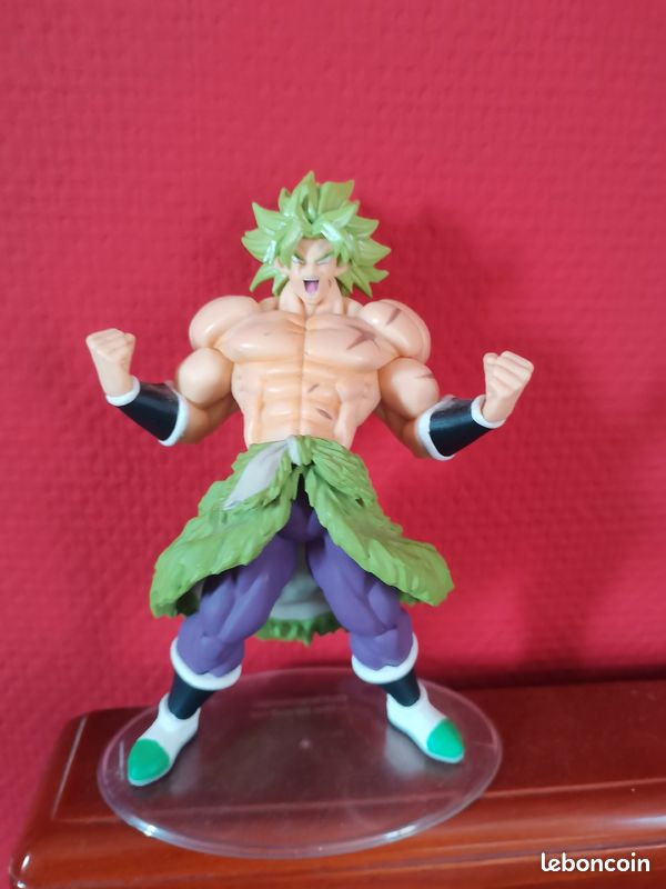 Figurine de bragon ball z de broly (image 1)