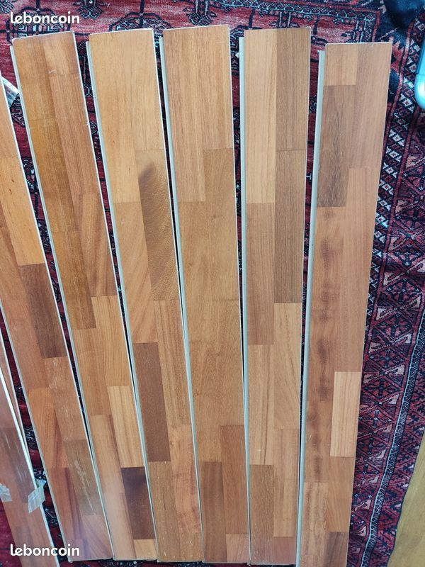 Six lattes de parquet 1,32 m x 12,5 cm (image 2)