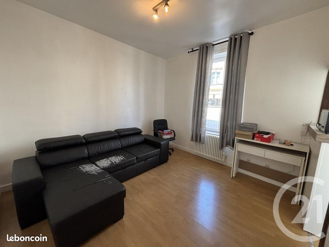 Appartement 1 pièce 20 m² · à Alençon · 20 m² · 275 €