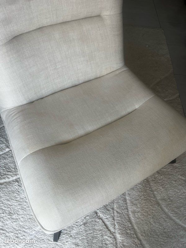 Fauteuil [URL masquée pour votre sécurité] Helma – Tissu écru – Design contemporain (image 2)
