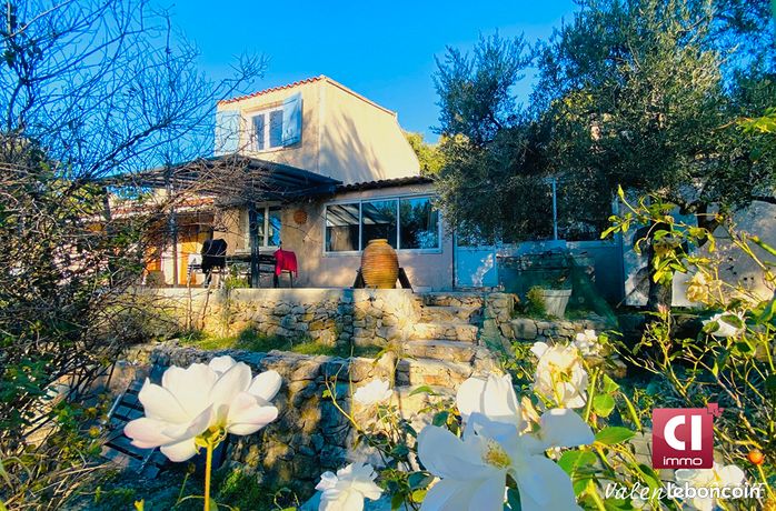 Maison 5 pièces 140 m²