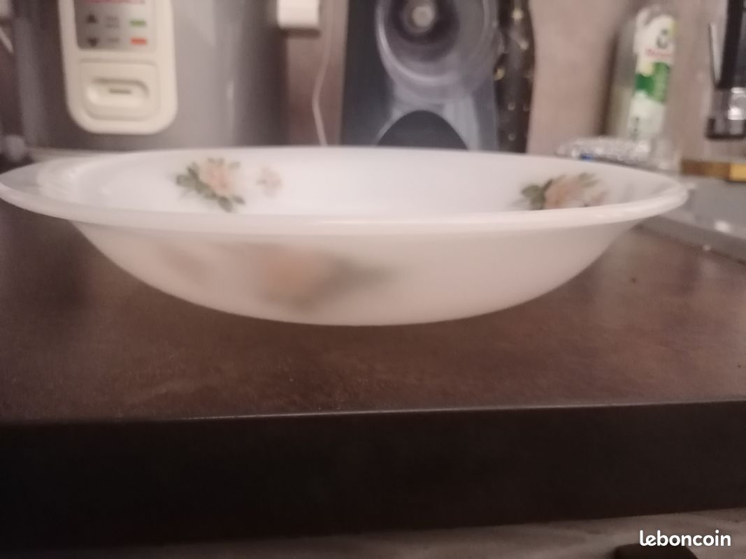 Plat rond en verre (image 2)