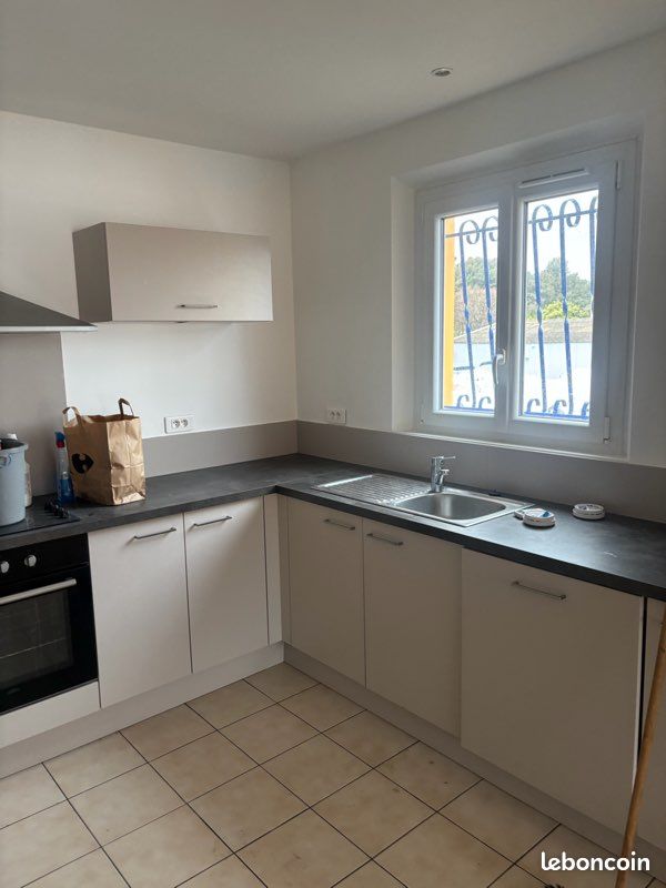 Appartement 4 pièces 100 m² · à Le Lavandou · 100 m² · 1 300 €/mois
